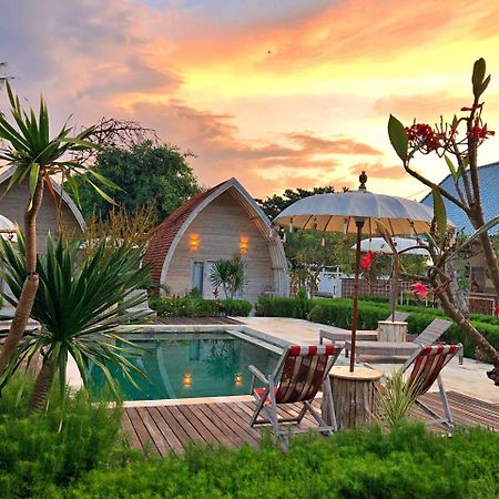 La Roja Bungalows Batununggul ภายนอก รูปภาพ