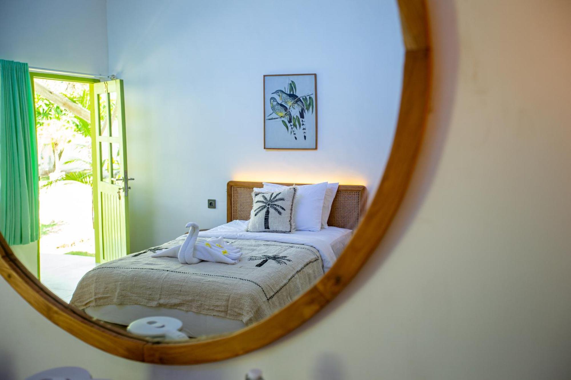 La Roja Bungalows Batununggul ภายนอก รูปภาพ