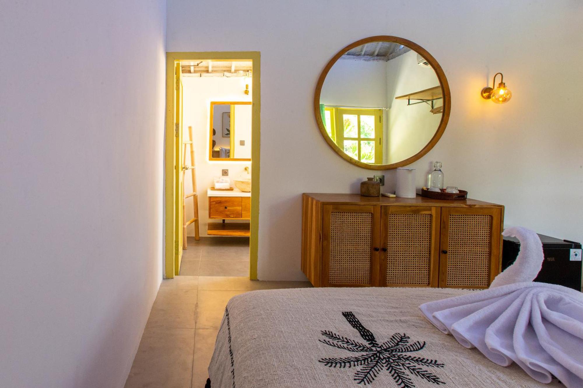 La Roja Bungalows Batununggul ภายนอก รูปภาพ